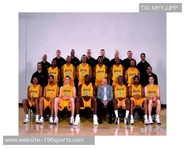 马刺与湖人总决赛巅峰对决历史回顾与精彩瞬间分析 马刺与湖人总决赛巅峰对决历史回顾与精彩瞬间分析